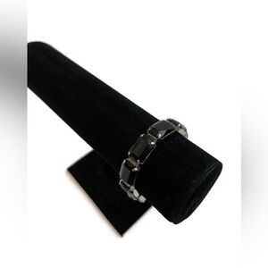 Vintage Style Black Gemstone Elastic Bracelet Costume Jewelry